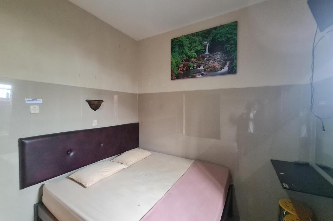Capital O 93250 Hotel Tirta Kencana 2 Baturaden Banyumas Εξωτερικό φωτογραφία