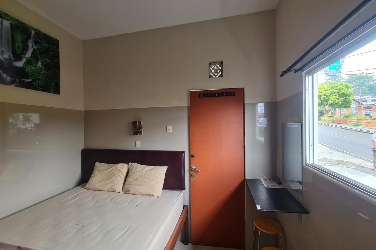 Capital O 93250 Hotel Tirta Kencana 2 Baturaden Banyumas Εξωτερικό φωτογραφία