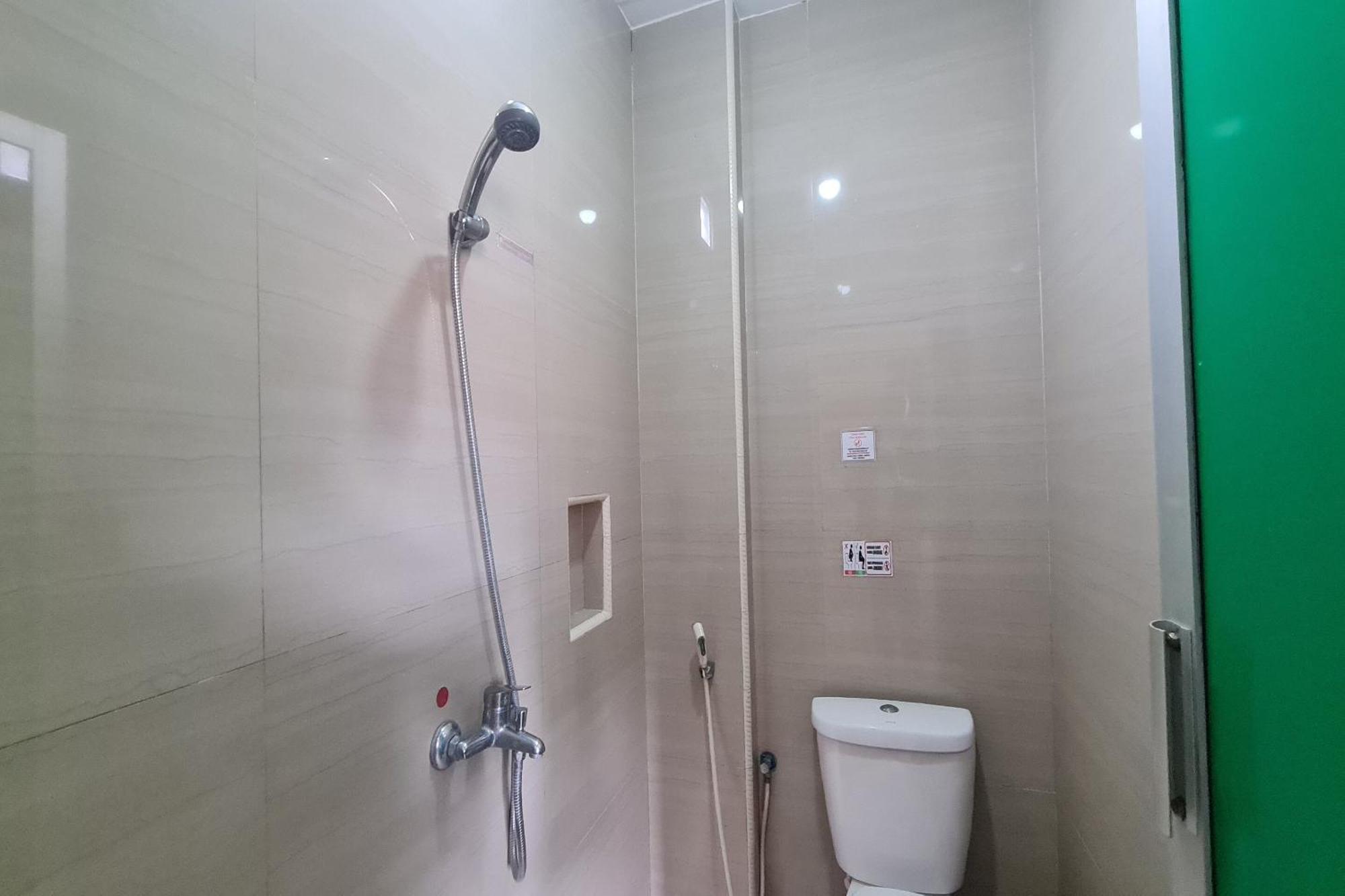 Capital O 93250 Hotel Tirta Kencana 2 Baturaden Banyumas Εξωτερικό φωτογραφία